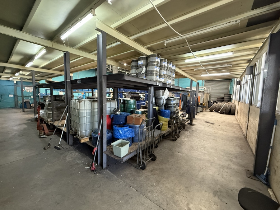 Commercial Property for Sale in Killarney Gardens Western Cape